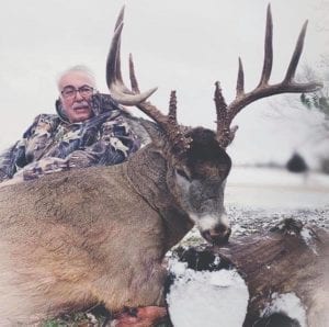 Whitetail Buck in kansas
