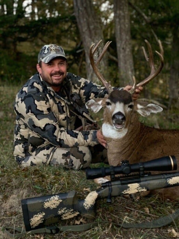 Columbia blacktail hunting in Oregon