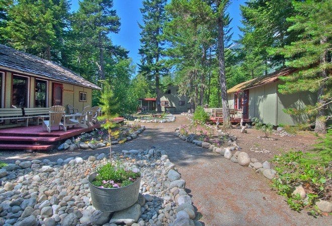 The lodge is a 10 minute walk from the Dean River