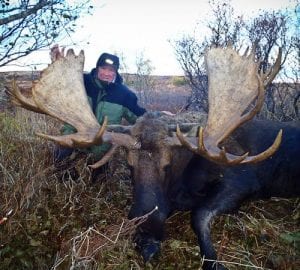 Fully Guided Moose Hunts