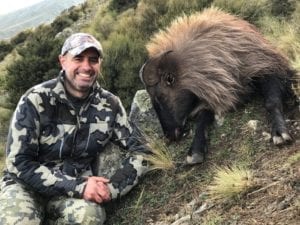 New Zealand Wilderness Tahr Hunts HYH2